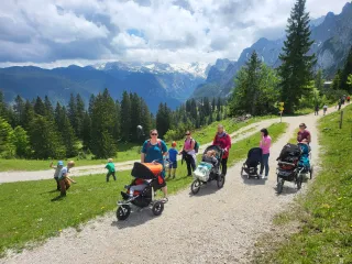 Dubnová dovolená u Hallstattského jezera s dětmi