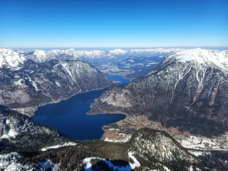 Zimní pobyt u Hallstattského jezera s lyžemi i výlety